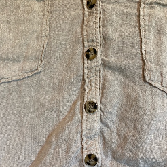 ZaraTan women’s Organic Button-Up Boyfriend Shirt Linen - Picture 4 of 9
